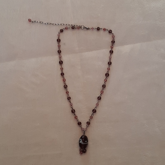 Vintage Necklace - Picture 2 of 3